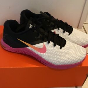 New! Nike metcon 11